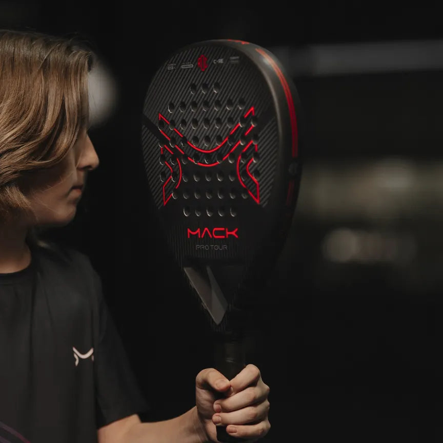 Mack Starke Pro Tour Roja